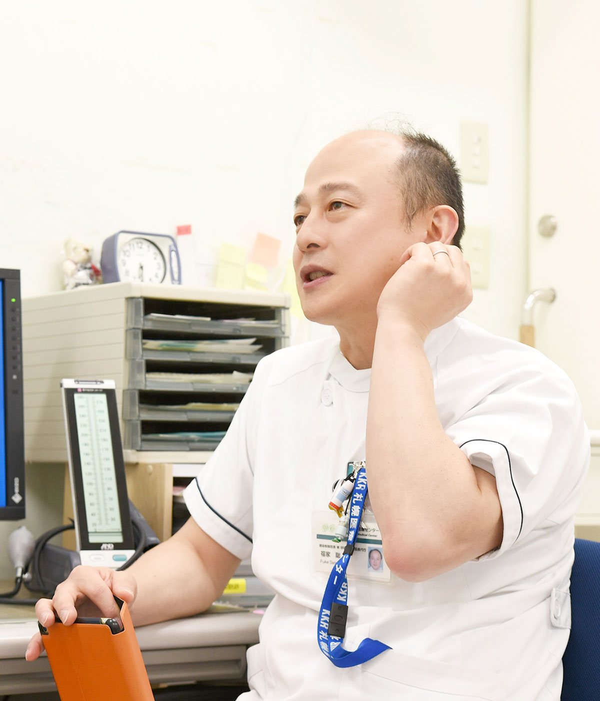 KKR札幌医療センター 感染制御部部長 呼吸器内科部長代行 福家聡先生インタビュー写真