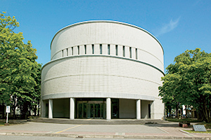 富山大学五福キャンパス 黒田講堂