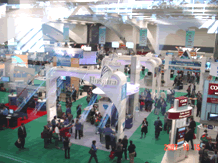 全体で2144題のポスター、オーラルの一般演題が採択され、演題申し込みがかなり増えてきたのかと思ったら、ASAも商業主義になり、以前は6割台だった採択率を9割まで緩くして参加者集めをしているようで